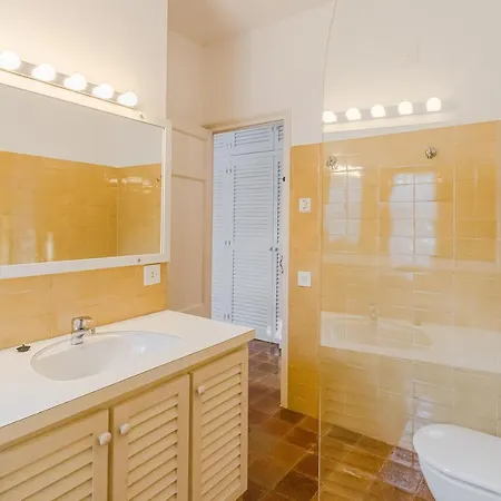 Yannick Apartamento